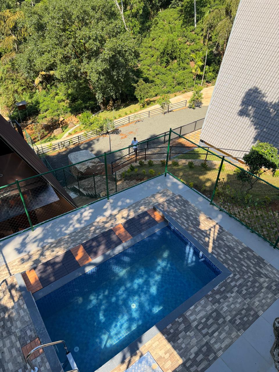 WhatsApp Image 2026-04-20 at 08.49.22 (1)